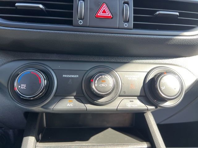 Certified 2023 Kia Forte LXS w/ LXS Technology Package image 21