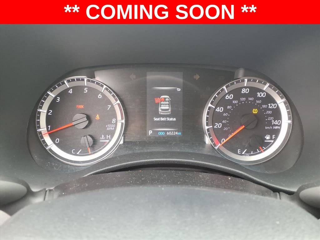 Used 2022 Toyota Highlander L image 19