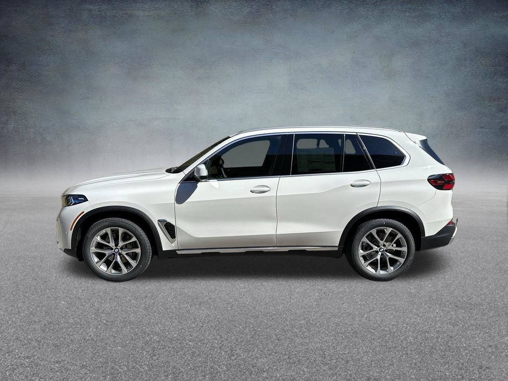 Used 2026 BMW X5 xDrive40i w/ Parking Assistance Package AWD/4WD image 6