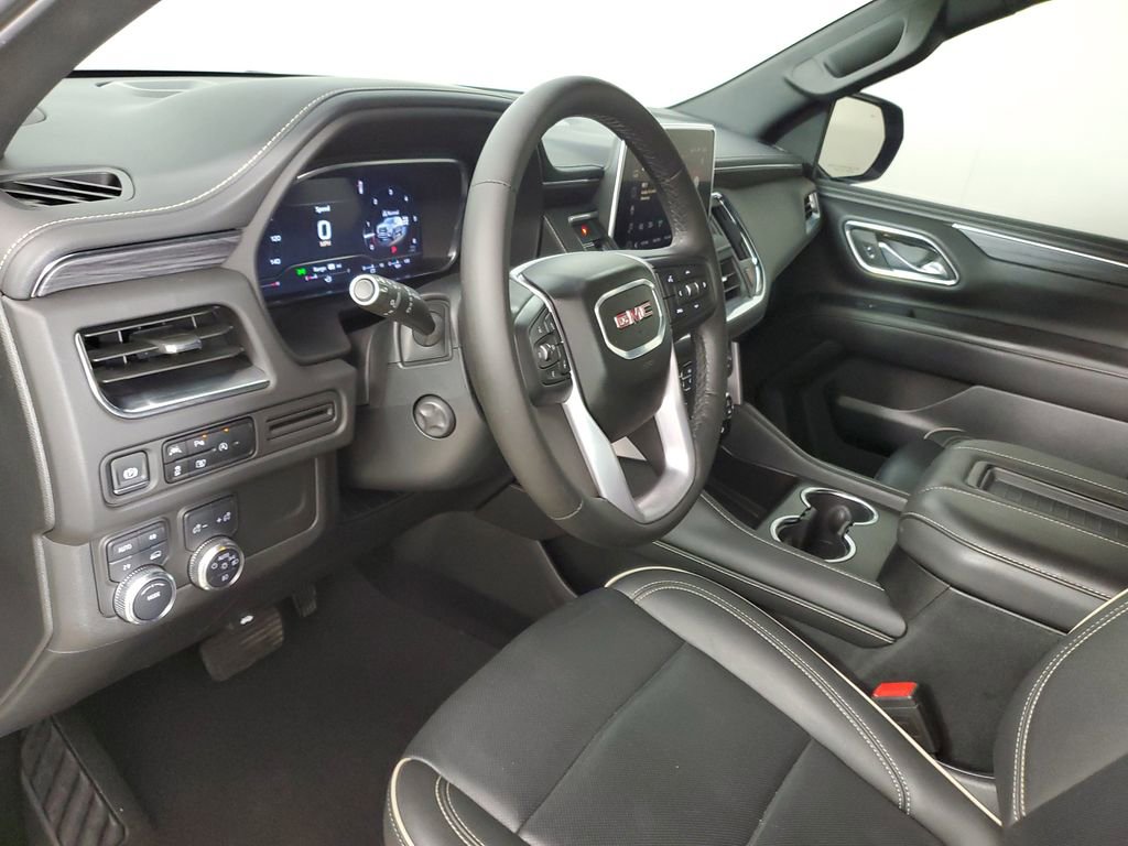Used 2024 GMC Yukon XL SLT w/ SLT Premium Package AWD/4WD image 22