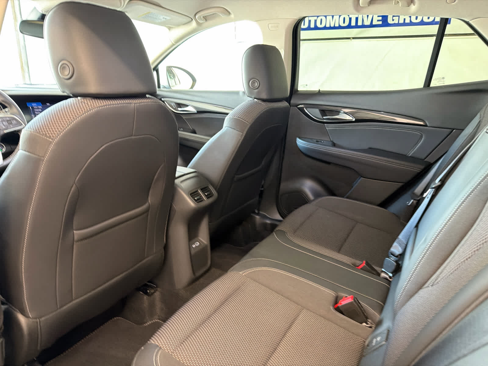 Used 2023 Buick Envision Preferred FWD image 21