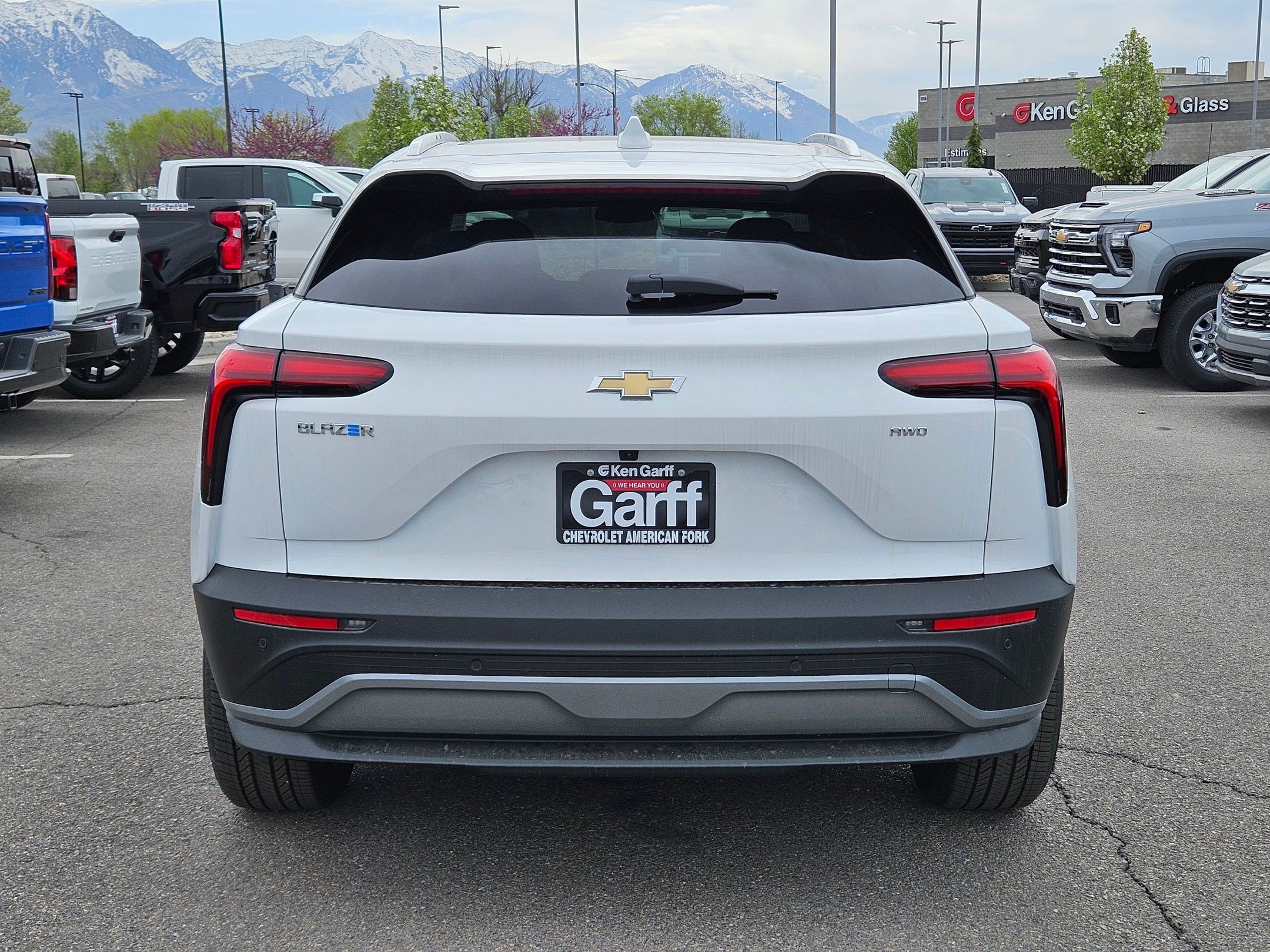 New 2025 Chevrolet Blazer EV LT w/ Super Cruise Package AWD/4WD image 4