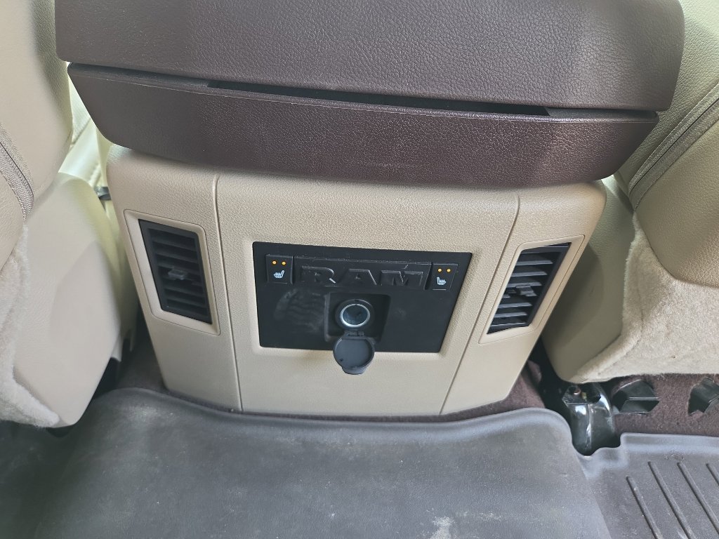 Used 2018 RAM 2500 Laramie w/ Off Road Package image 17