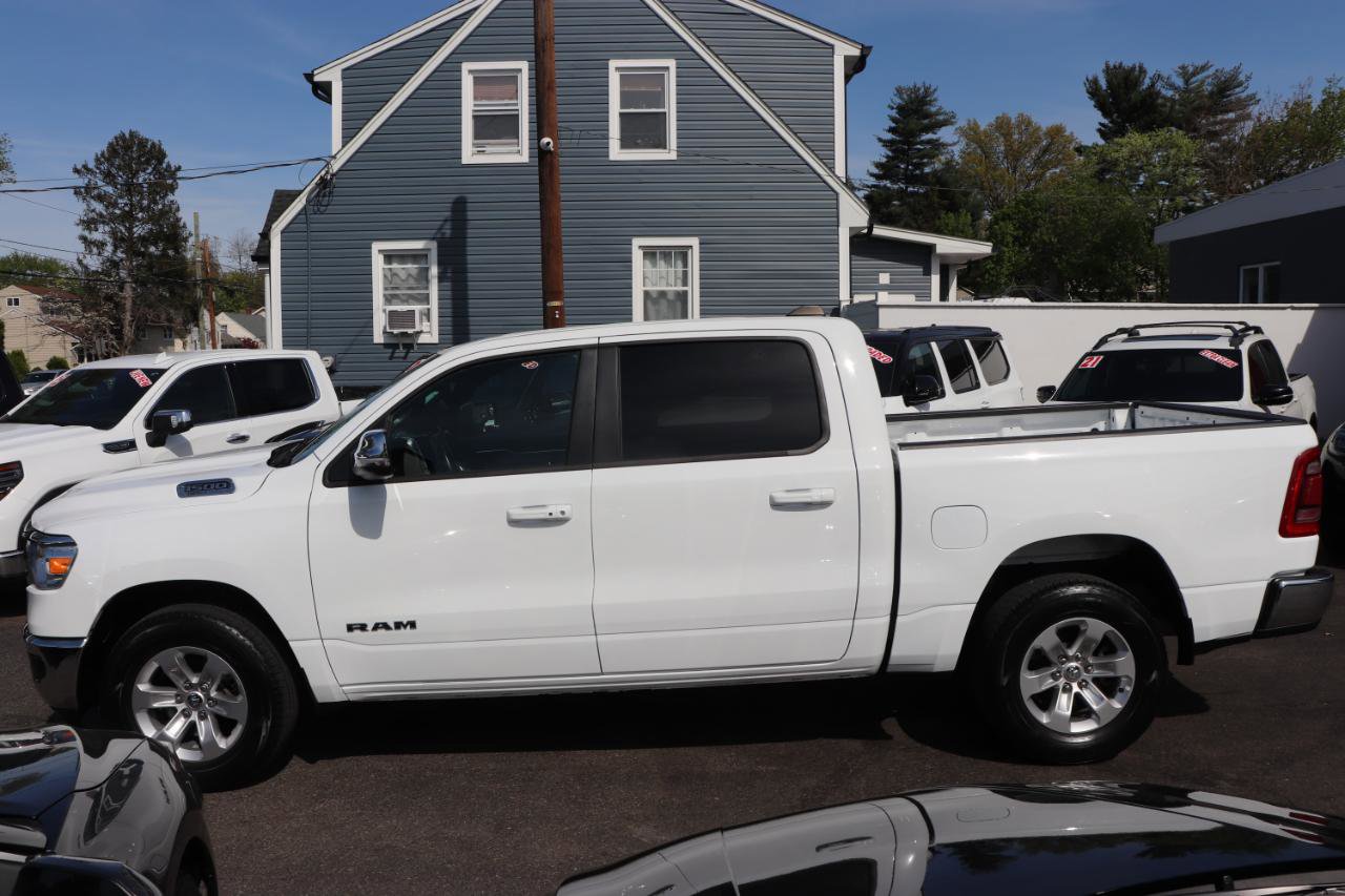 Used 2024 RAM 1500 Laramie RWD image 2