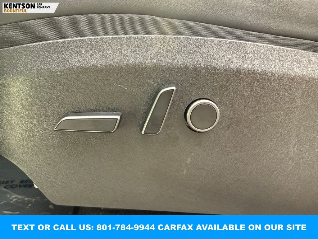 Used 2023 Tesla Model Y Long Range image 32