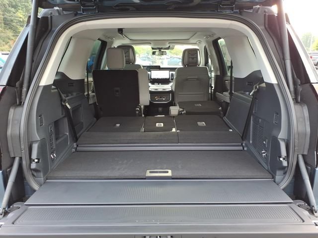 New 2027 Ford Expedition Active AWD/4WD image 13