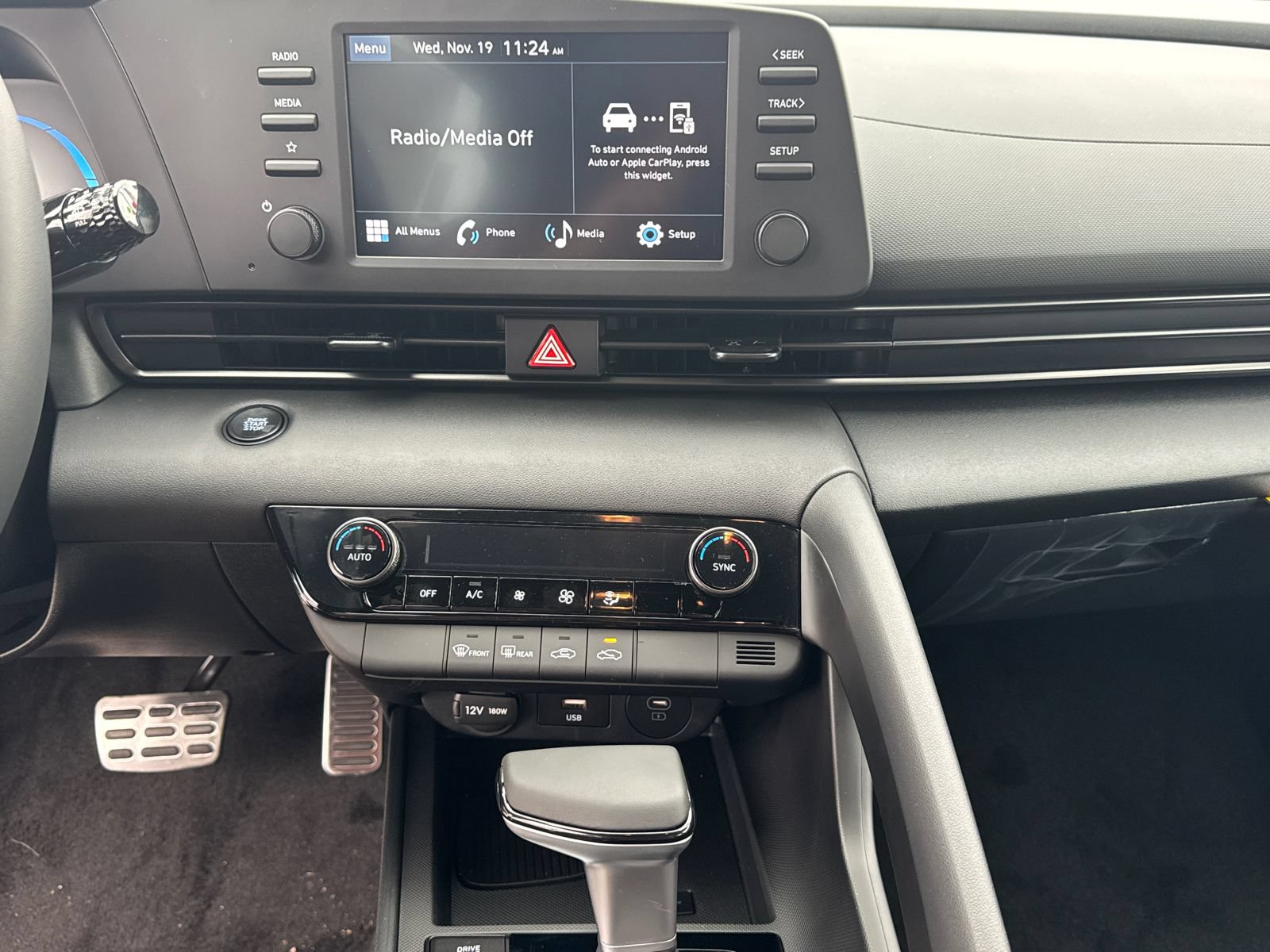 New 2026 Hyundai Elantra Sport FWD image 29