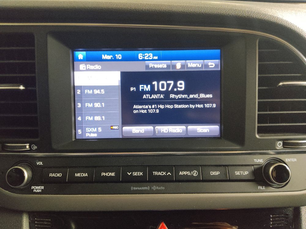 Used 2018 Hyundai Elantra Value Edition w/ Cargo Package image 25