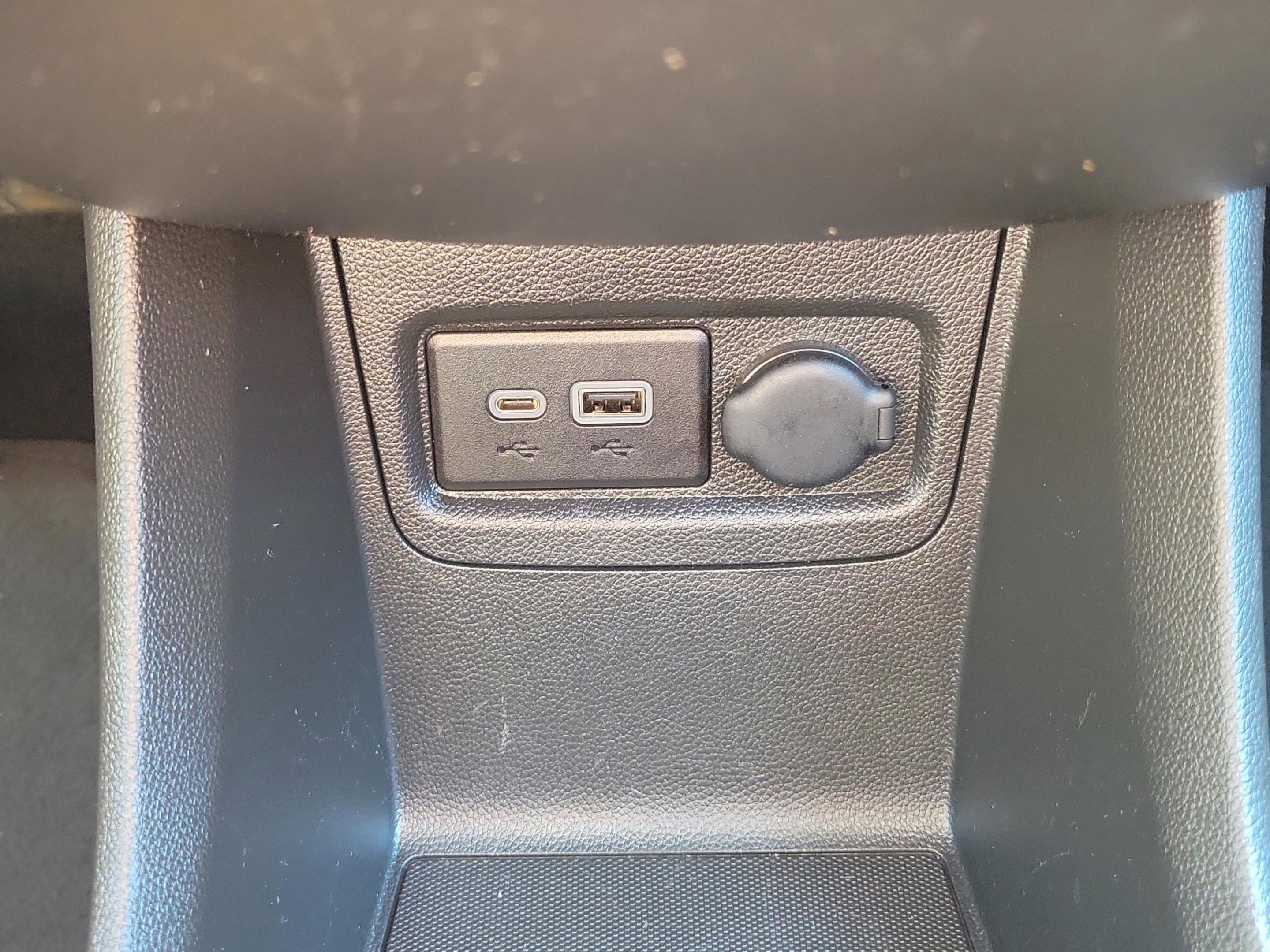 Used 2020 Chevrolet Spark LT FWD image 31