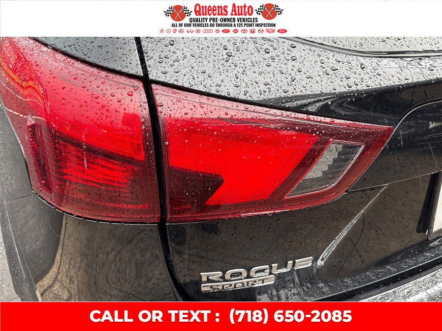 Used 2018 Nissan Rogue Sport SL AWD/4WD image 32