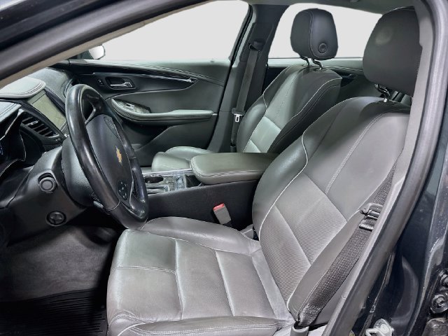 Used 2015 Chevrolet Impala LTZ FWD image 13