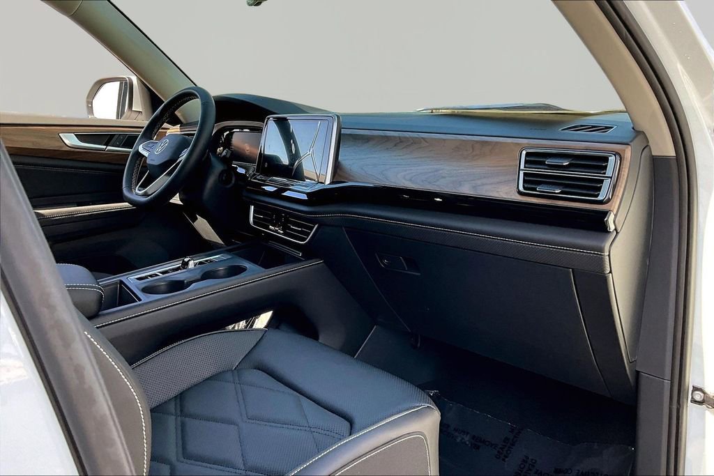 New 2026 Volkswagen Atlas SE image 27