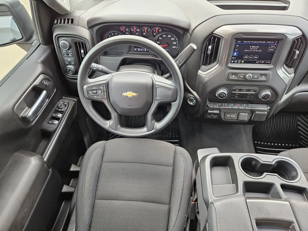 Used 2025 Chevrolet Silverado 1500 Custom AWD/4WD image 32