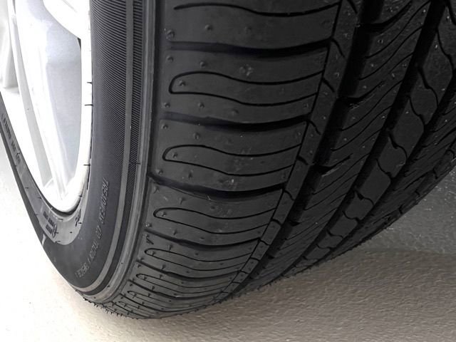 Used 2014 Toyota Avalon XLE Premium image 28