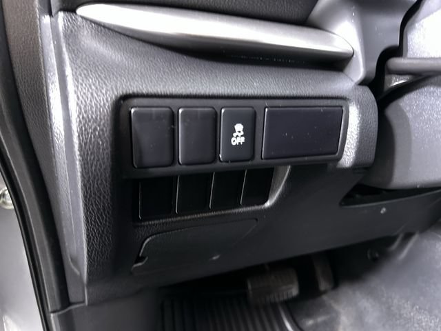 Used 2019 Mitsubishi Eclipse Cross LE AWD/4WD image 18