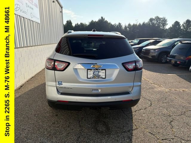 Used 2017 Chevrolet Traverse LT FWD image 9