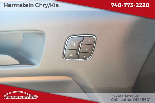 Used 2024 Ford Bronco Sport Outer Banks w/ Tech Package AWD/4WD image 16