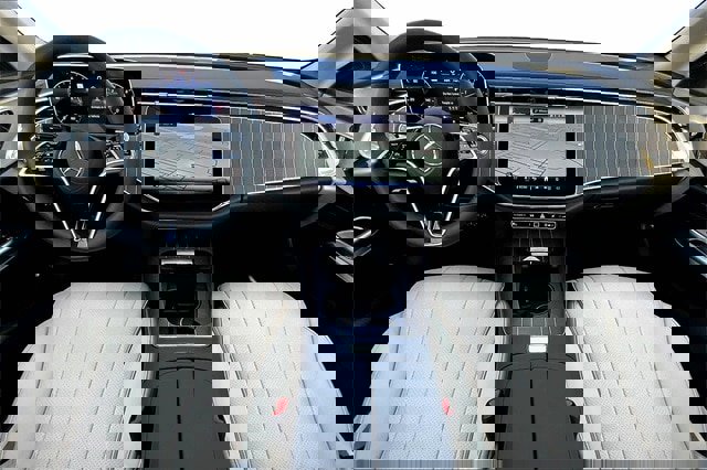 New 2026 Mercedes-Benz E 350 4MATIC Sedan image 7