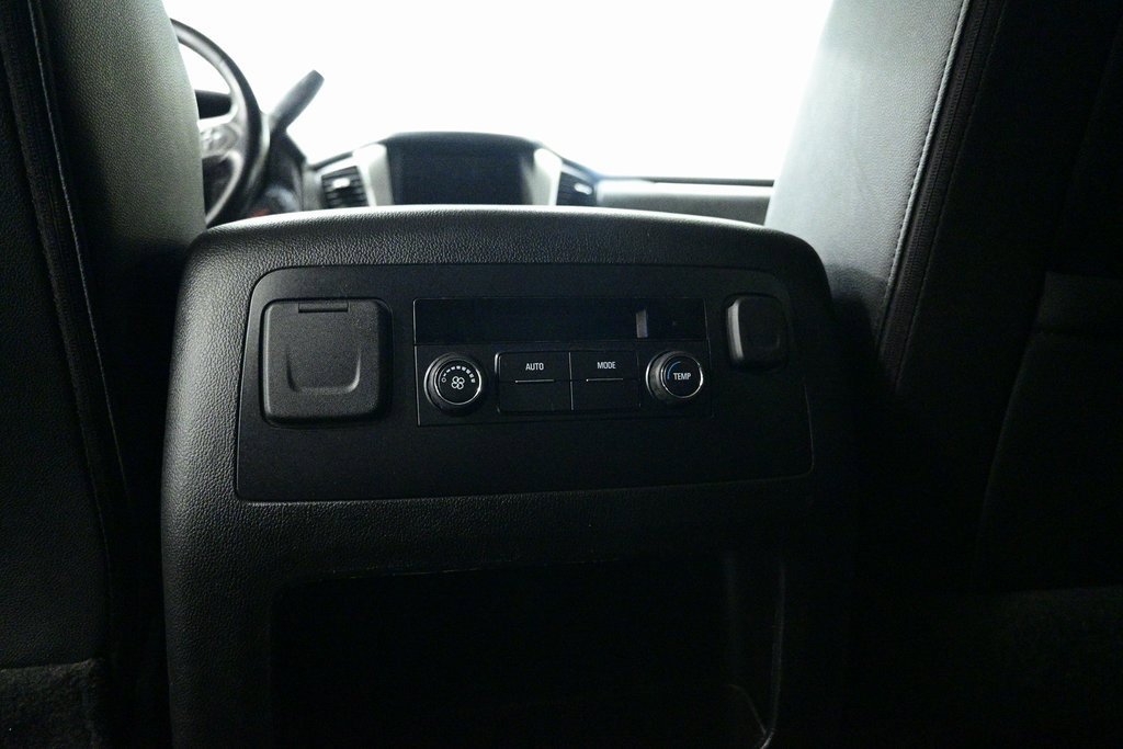 Used 2020 Chevrolet Tahoe LT image 19