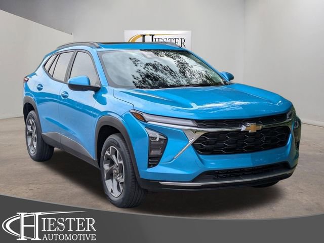 New 2026 Chevrolet Trax LT w/ Sunroof Package FWD image 1
