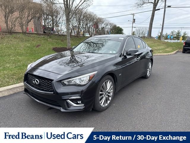 Used 2018 INFINITI Q50 Luxe w/ Essential Package (3.0T Luxe) image 3