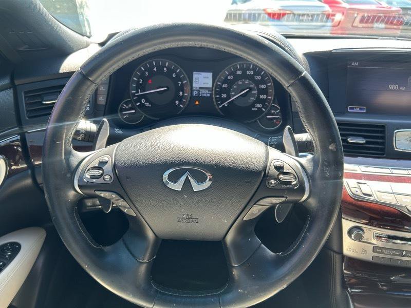Used 2016 INFINITI Q70 3.7 w/ Sport Package RWD image 10