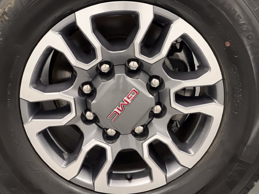 Used 2025 GMC Sierra 2500 SLT AWD/4WD image 67