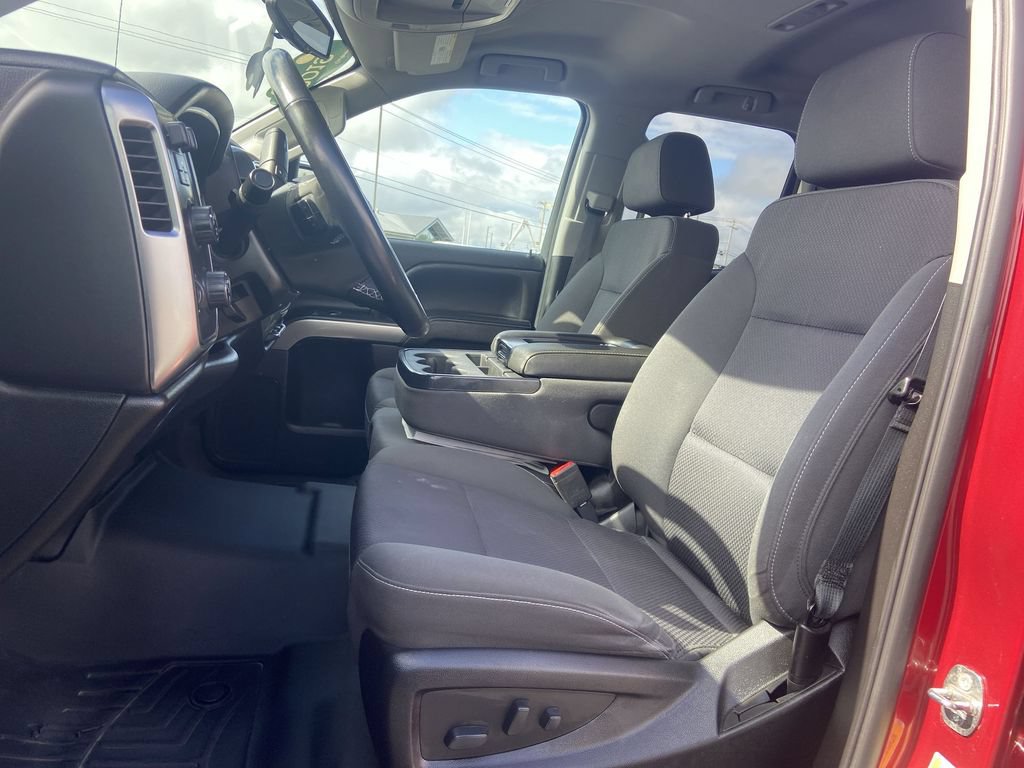 Certified 2019 Chevrolet Silverado 1500 LT w/ All Star Edition AWD/4WD image 19