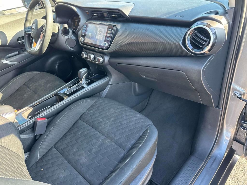 Used 2023 Nissan Kicks SV image 18