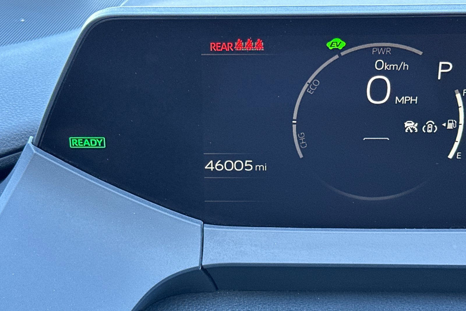 Certified 2024 Toyota Prius LE FWD image 24