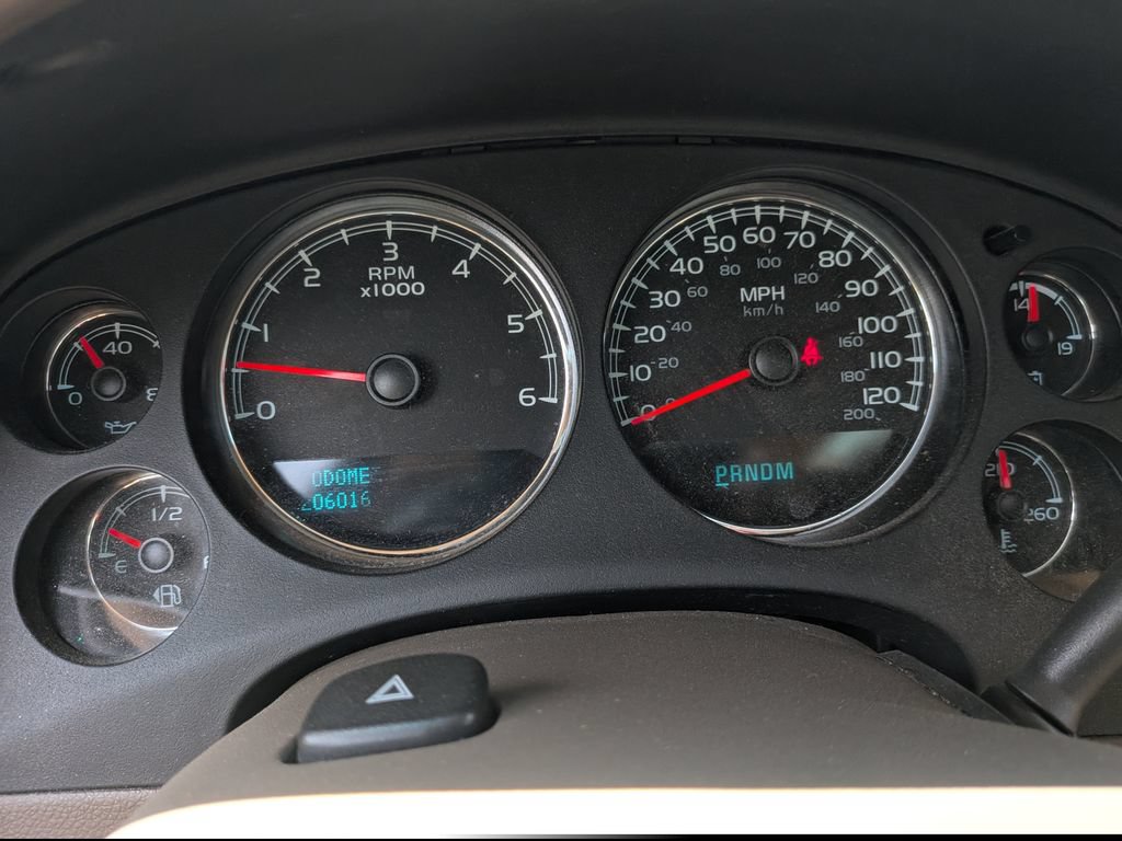 Used 2012 GMC Yukon XL SLT RWD image 15