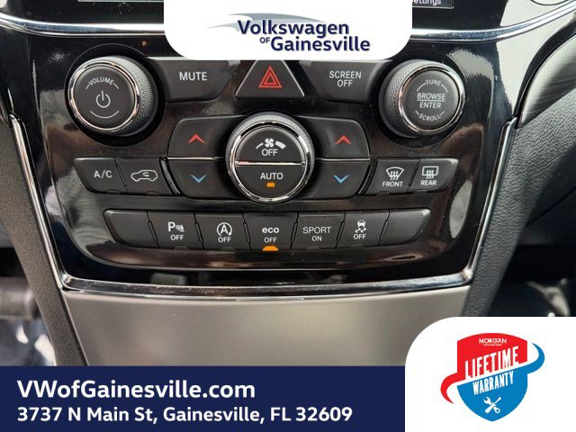 Used 2022 Jeep Grand Cherokee Laredo X RWD image 25