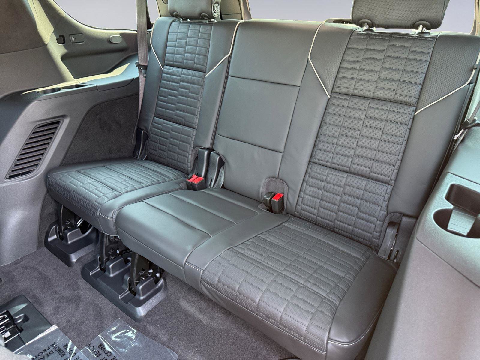 New 2026 Cadillac Escalade Platinum Sport AWD/4WD image 12