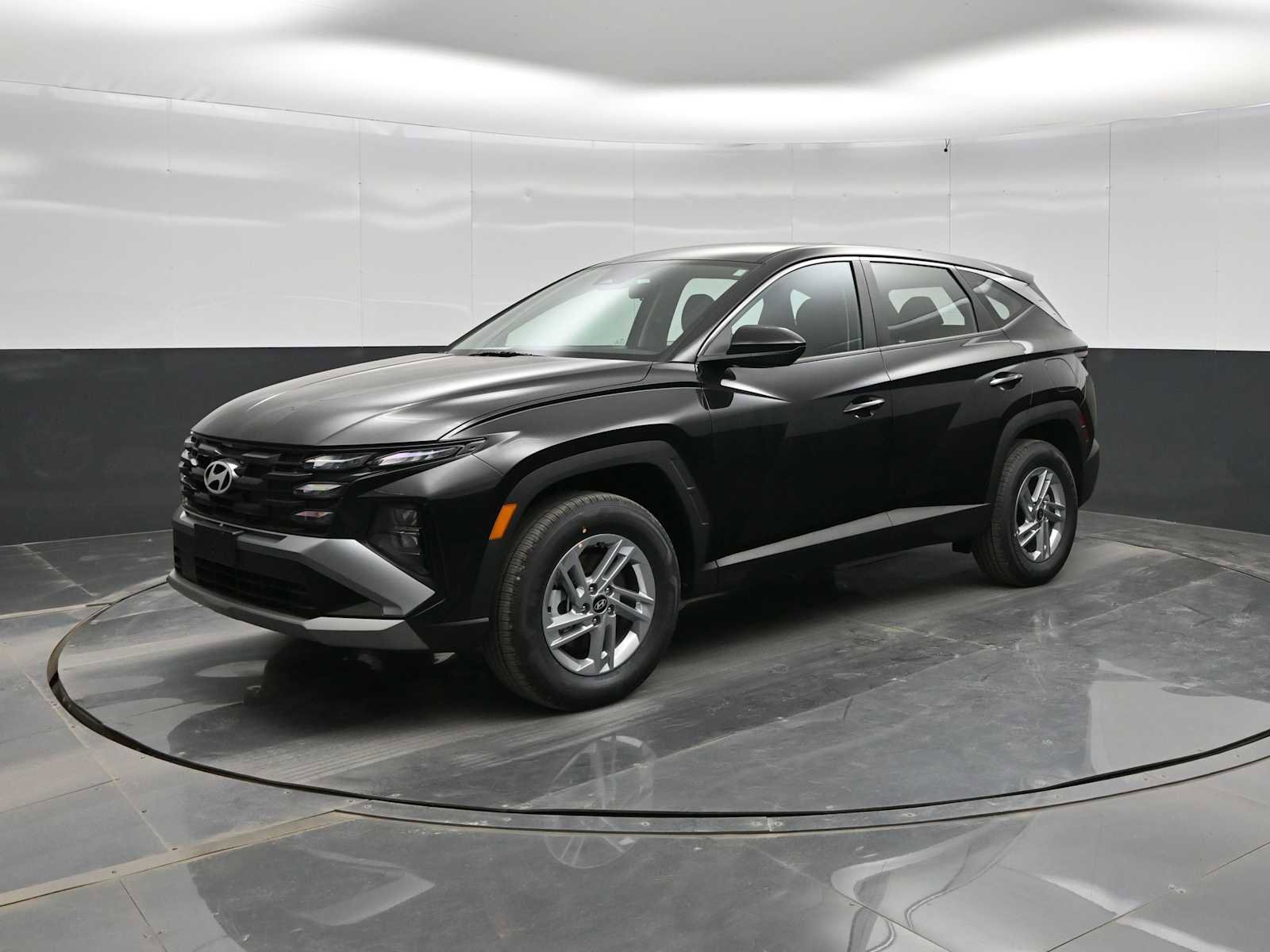 New 2026 Hyundai Venue SEL FWD image 4