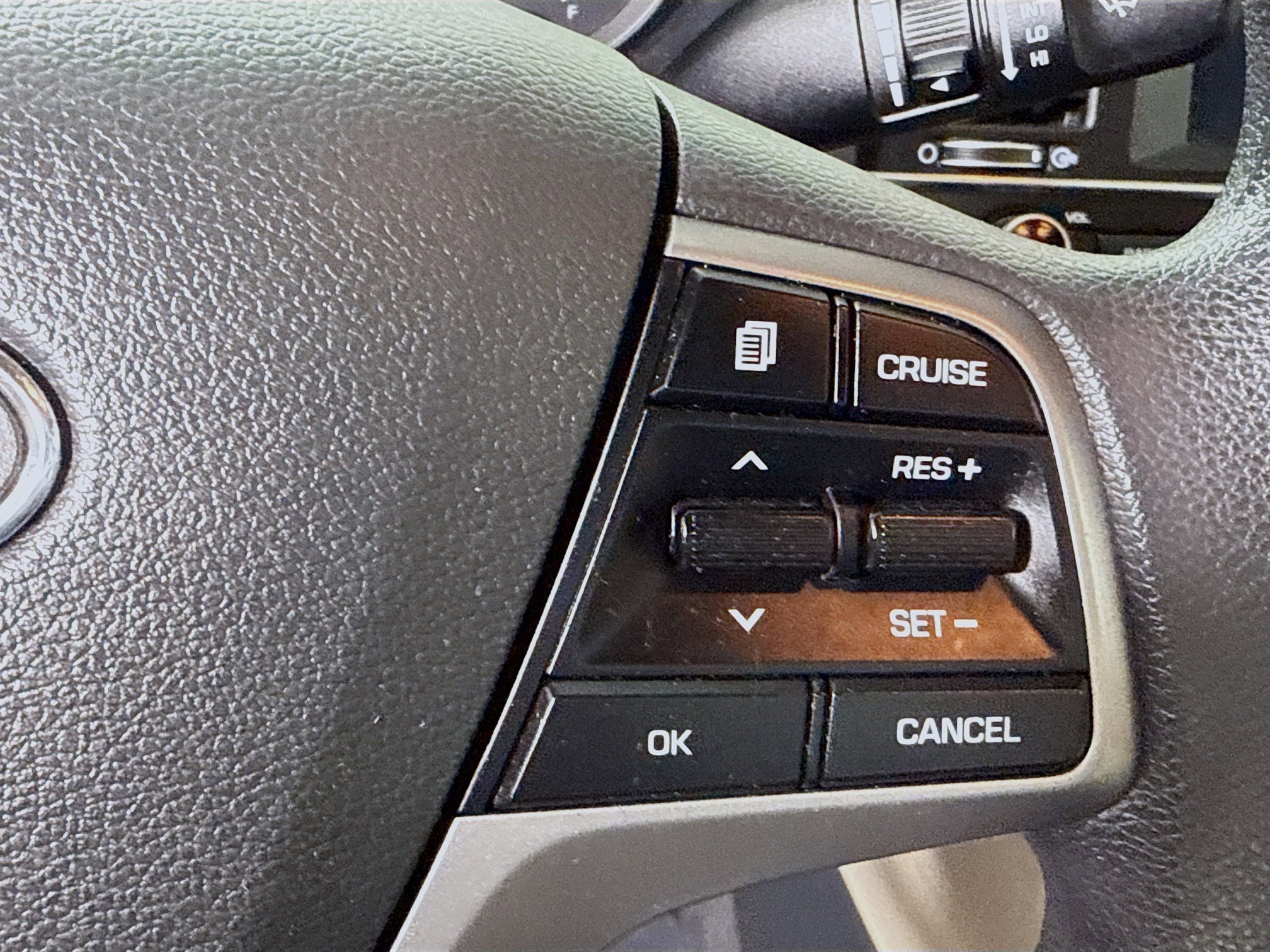 Used 2018 Hyundai Elantra SEL image 15