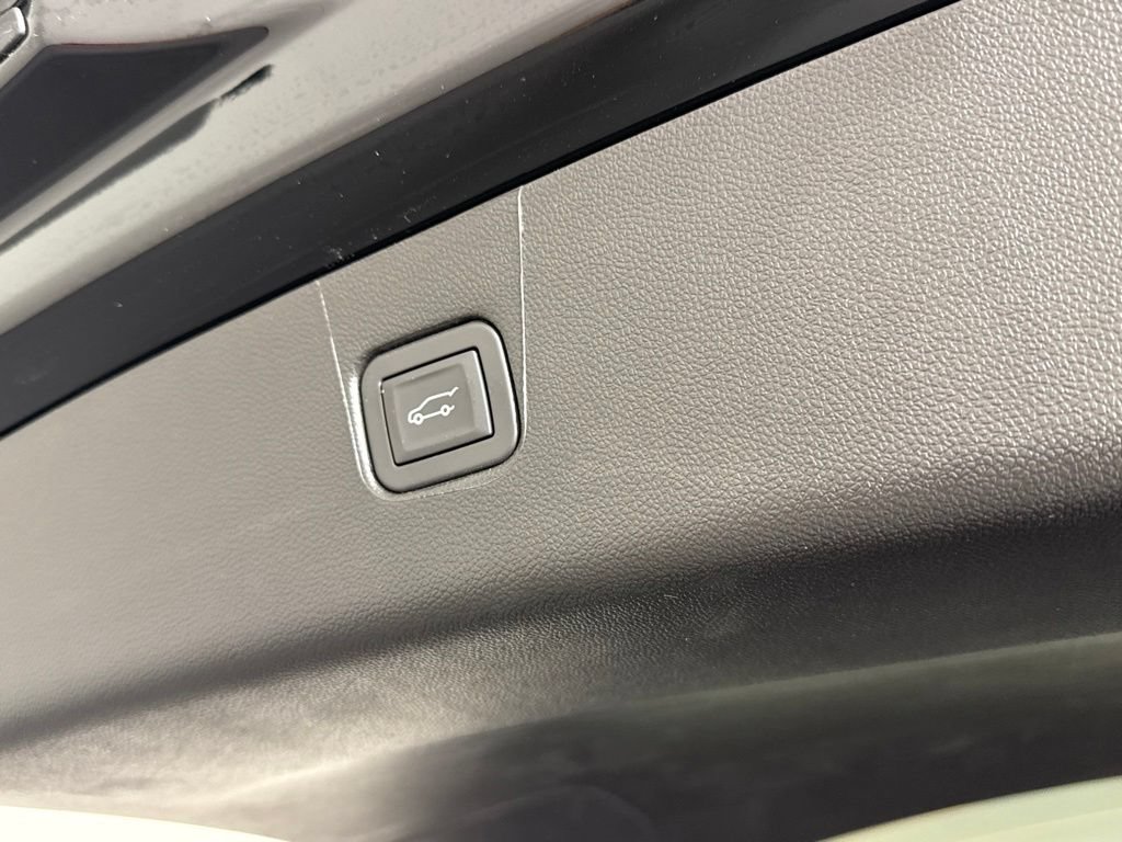 New 2026 Chevrolet Blazer LT w/ Convenience Package FWD image 26