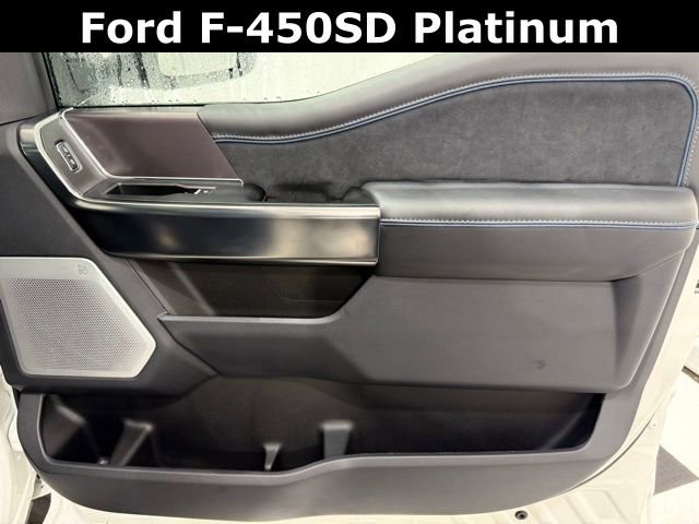 Used 2026 Ford F450 Platinum w/ FX4 Off-Road Package image 22