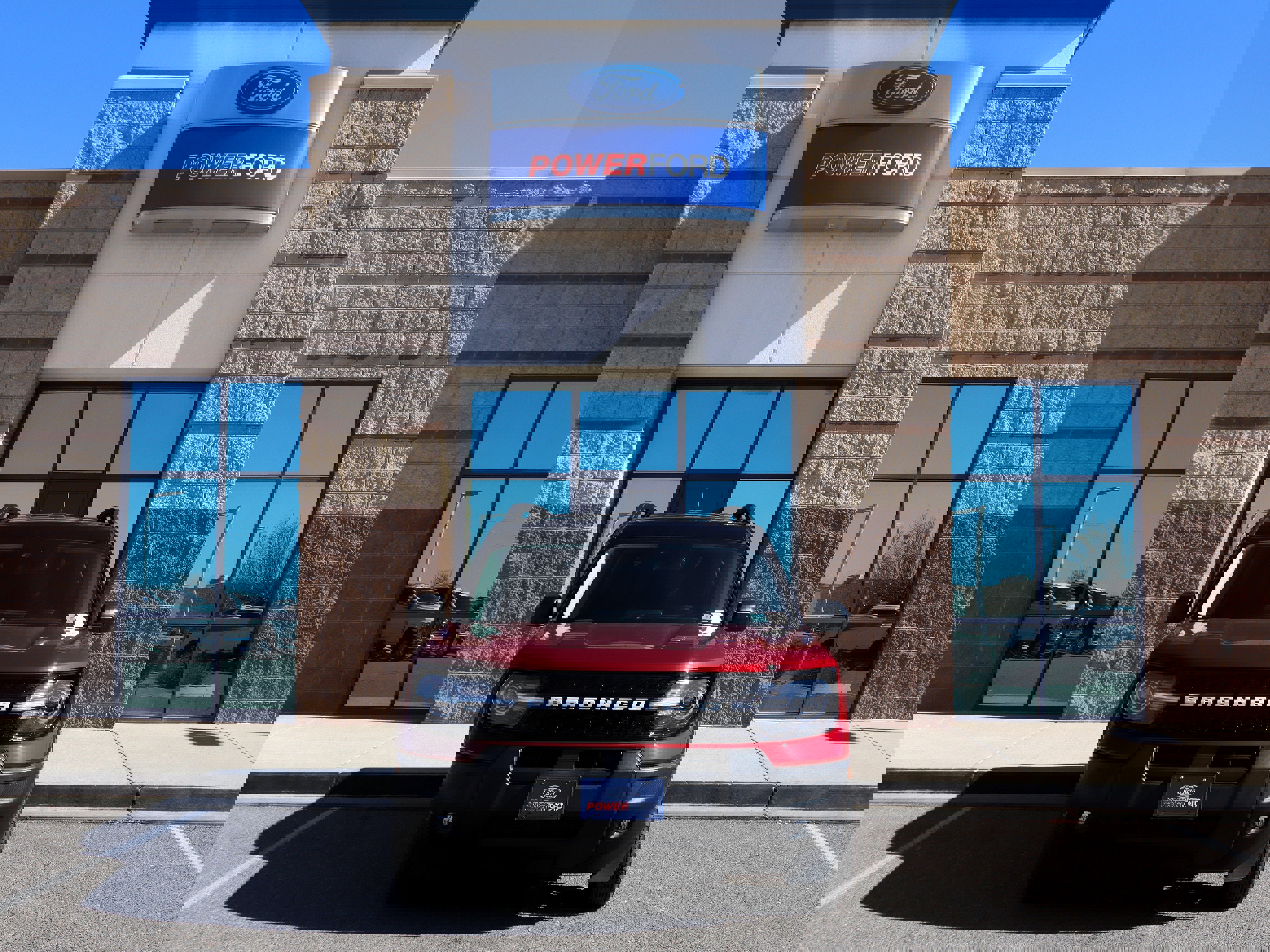 New 2025 Ford Bronco Sport Outer Banks image 3