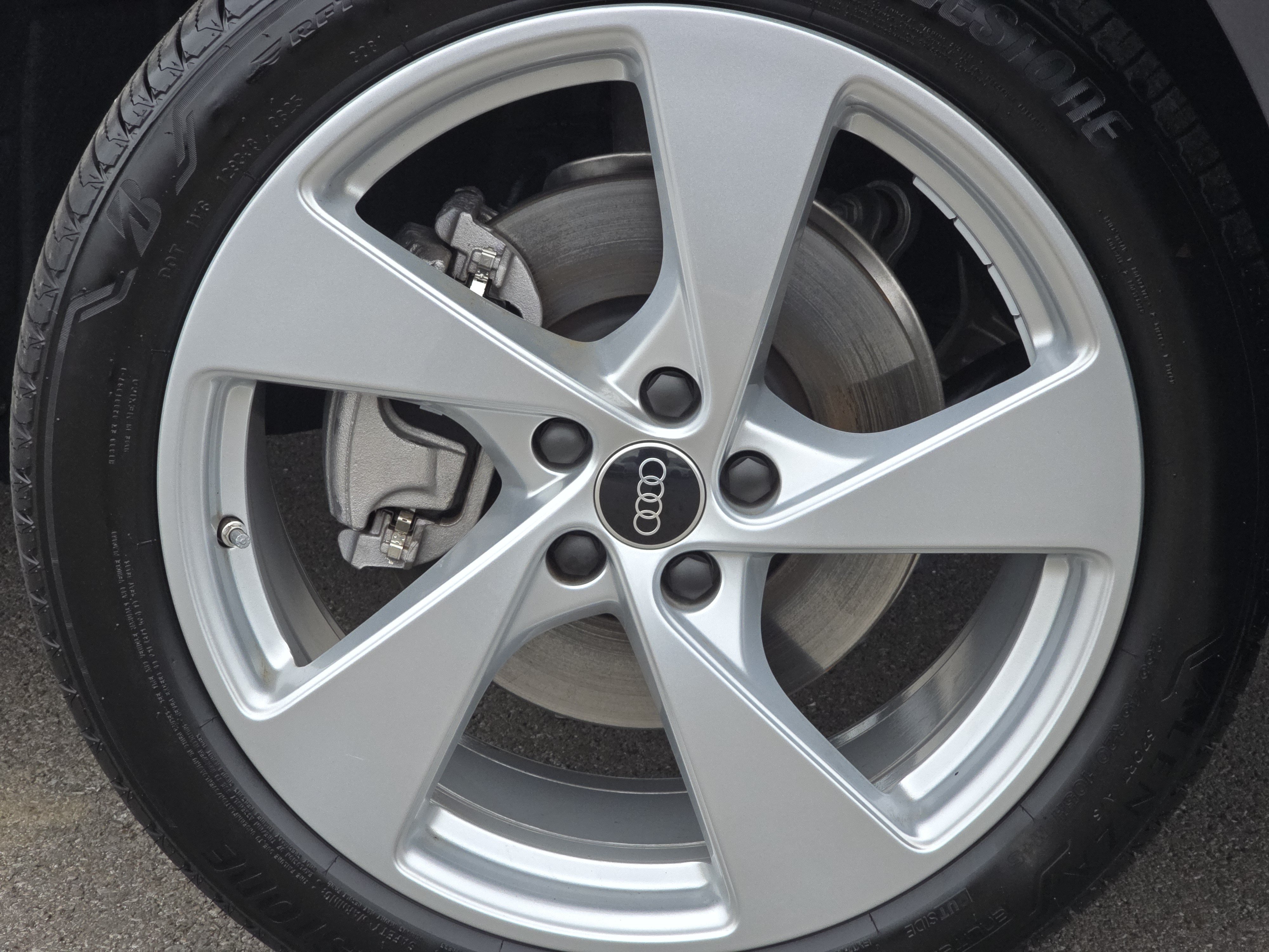 Certified 2025 Audi Q5 Premium Plus w/ Premium Plus AWD/4WD image 16