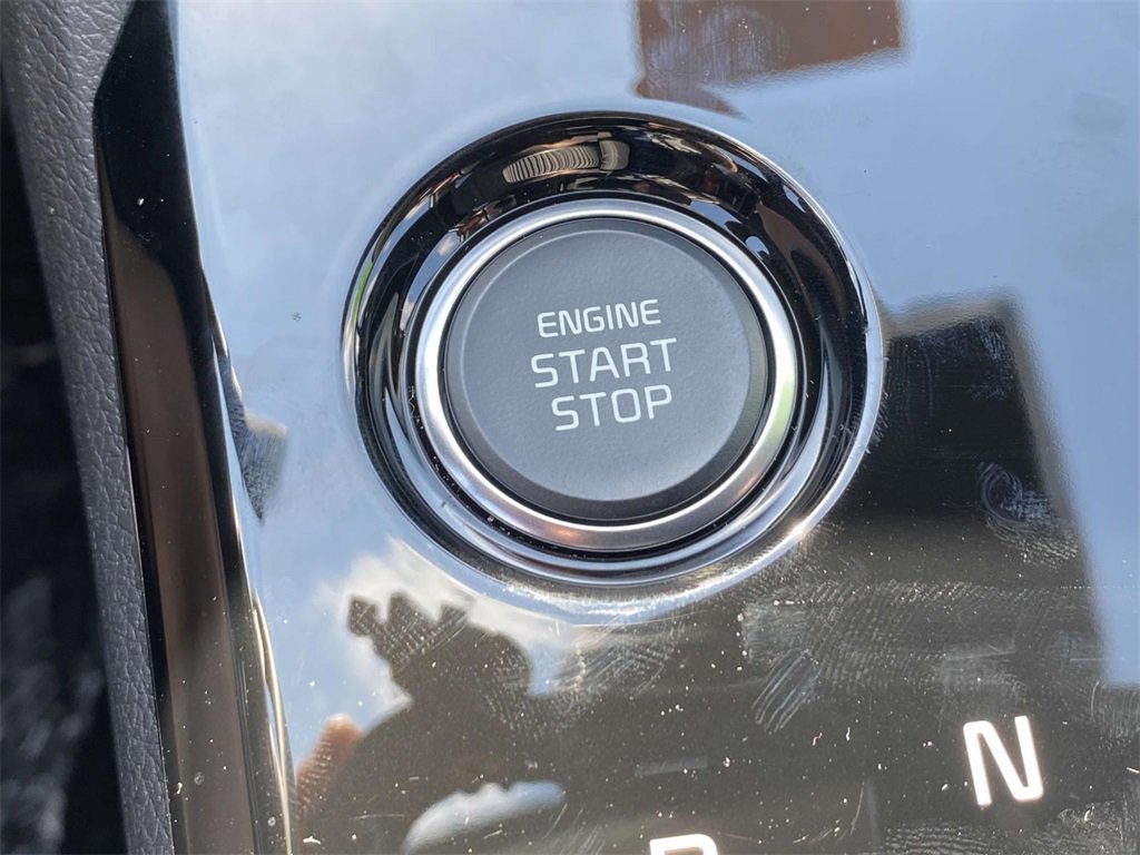 New 2024 Kia Sportage EX w/ EX Premium Package image 17