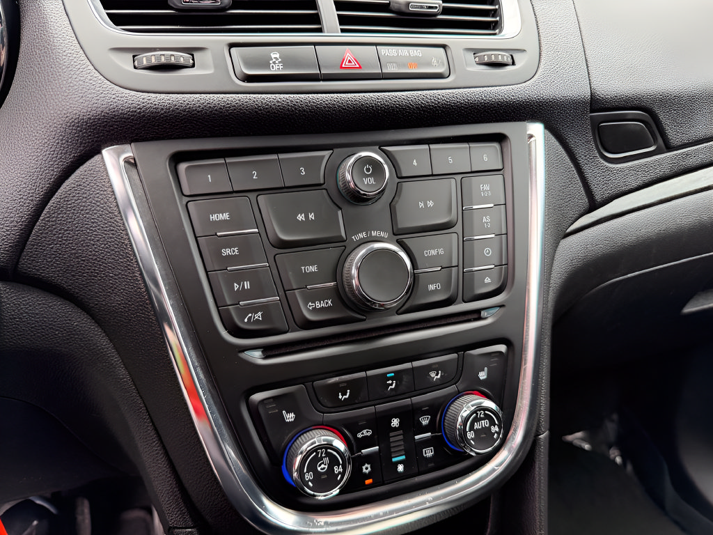 Used 2015 Buick Encore Leather AWD/4WD image 54