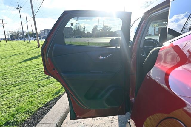Used 2023 Chevrolet Blazer LT FWD image 23
