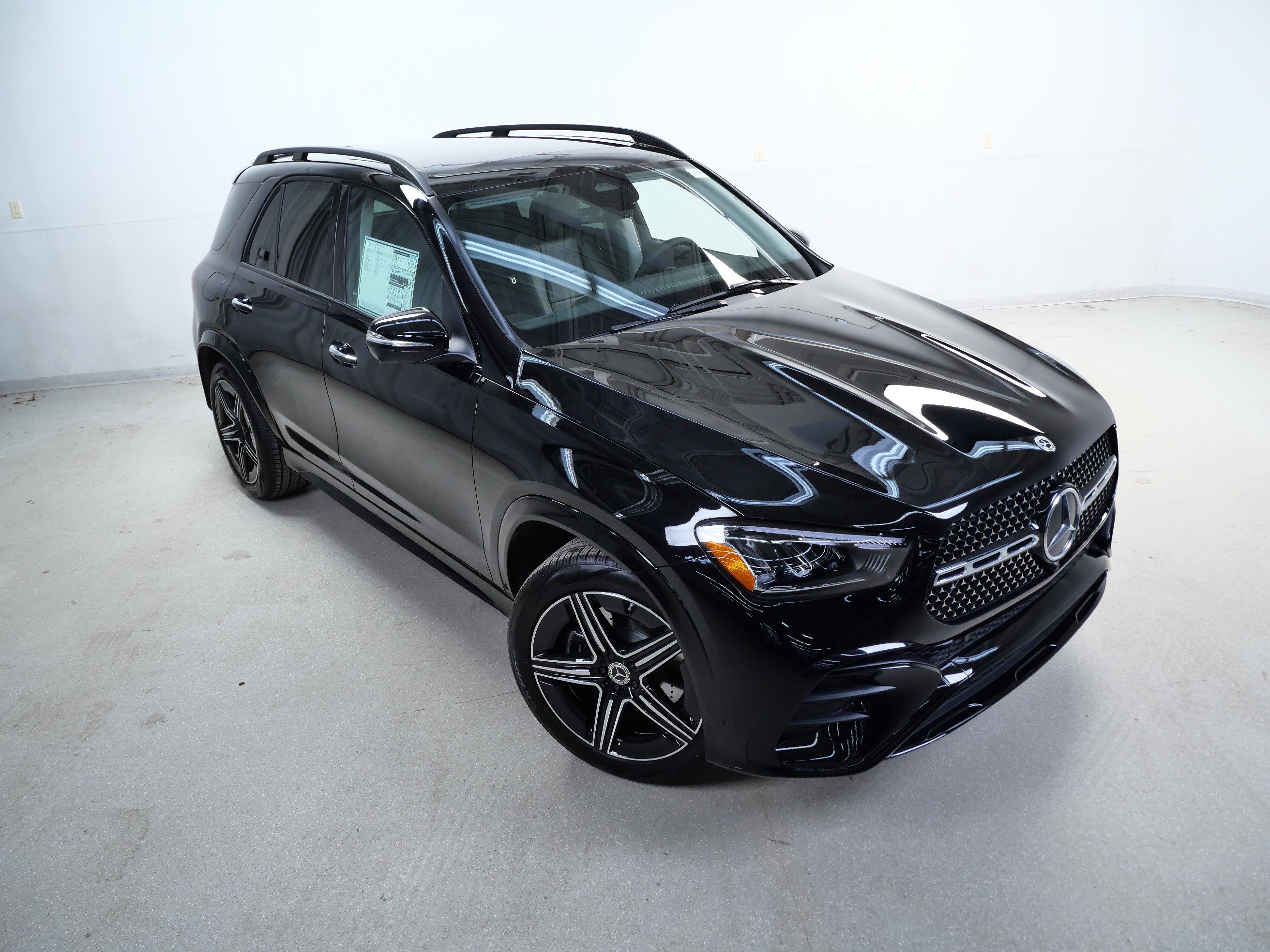 New 2026 Mercedes-Benz GLE 350 4MATIC image 4