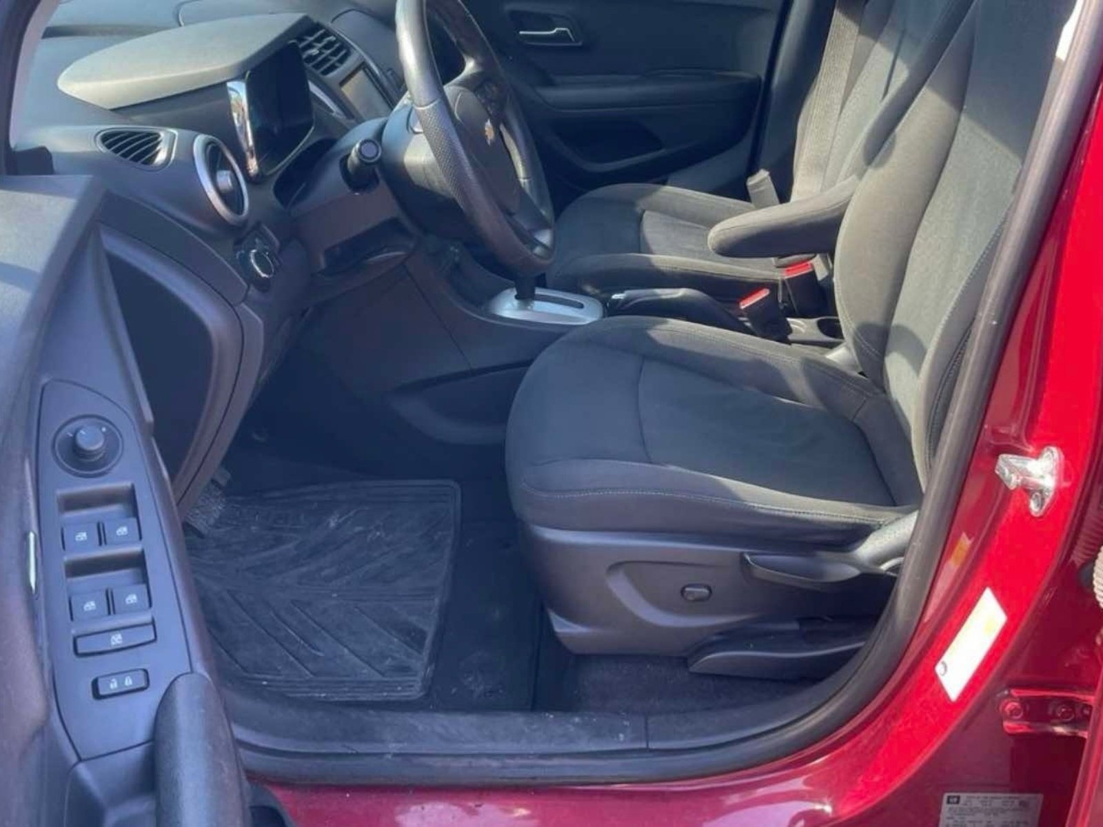 Used 2015 Chevrolet Trax LS w/ LPO, Protection Package image 2