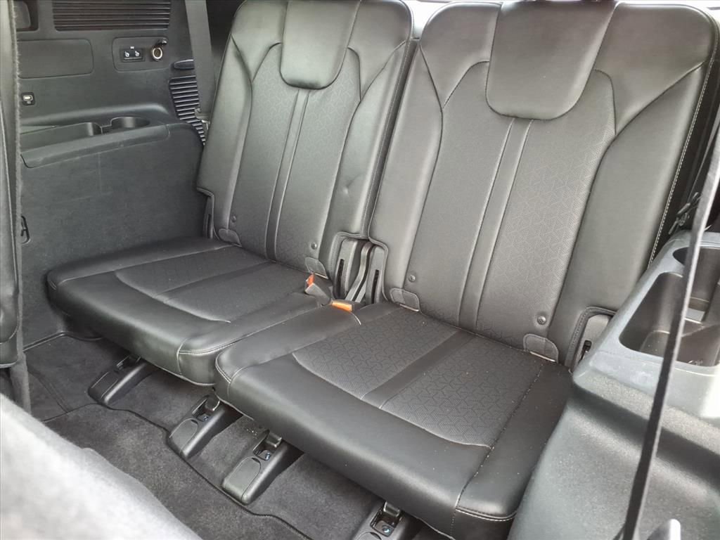 Used 2022 Kia Sorento SX image 11
