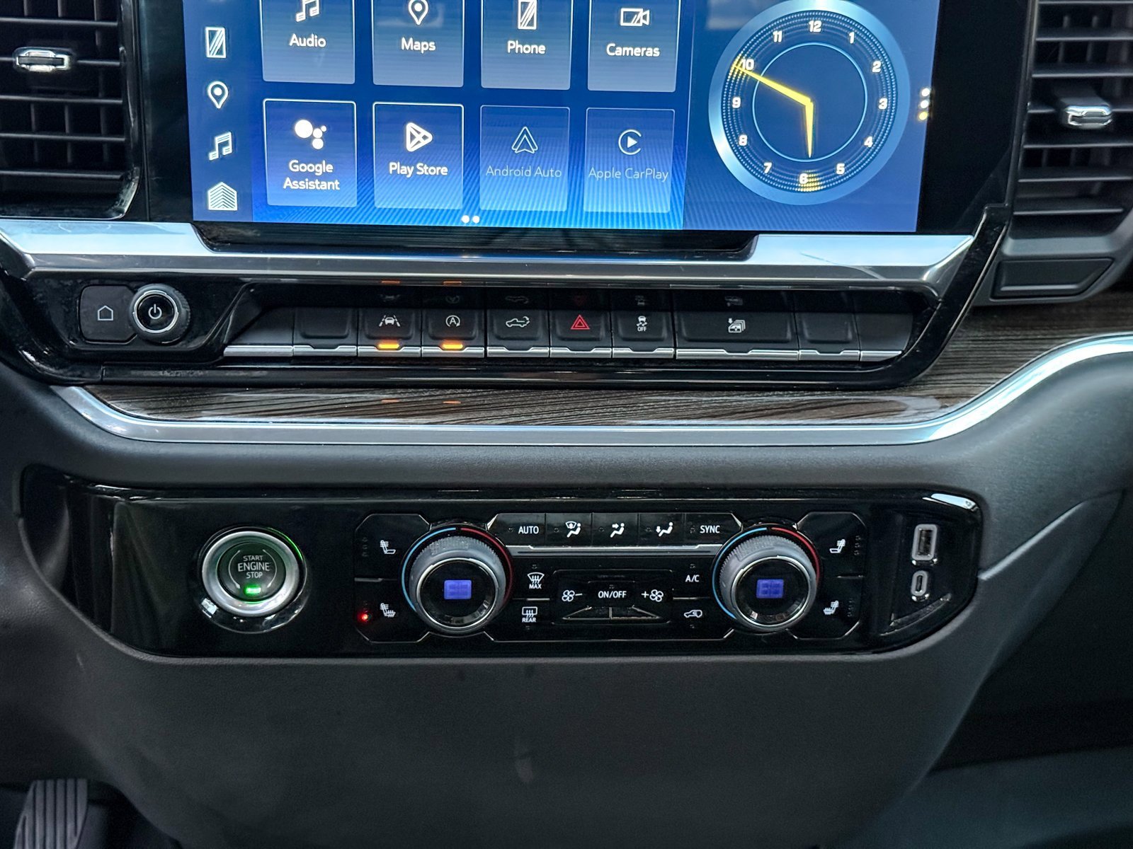 Used 2023 Chevrolet Silverado 1500 LT image 28