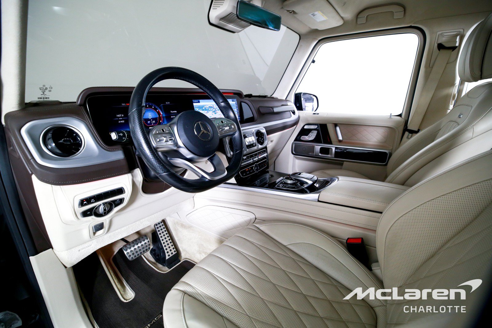 Used 2021 Mercedes-Benz G 550 w/ AMG Line image 12