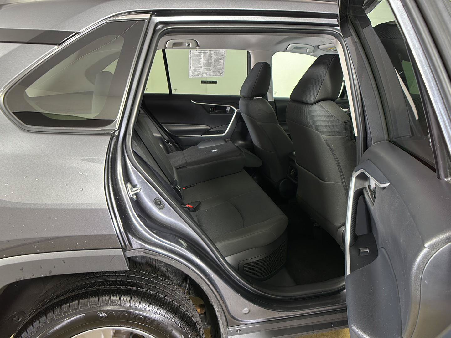 Used 2025 Toyota RAV4 LE AWD/4WD image 49