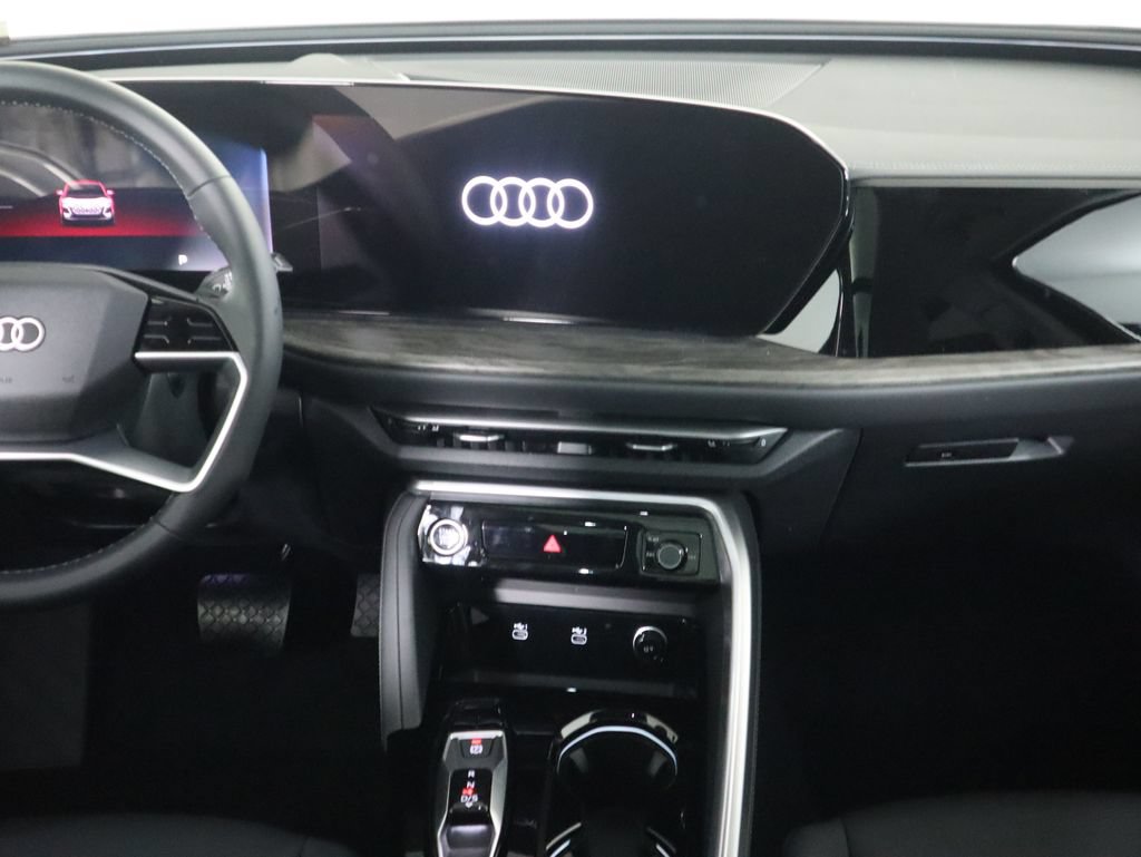 Used 2025 Audi Q5 Premium w/ Convenience Package AWD/4WD image 15