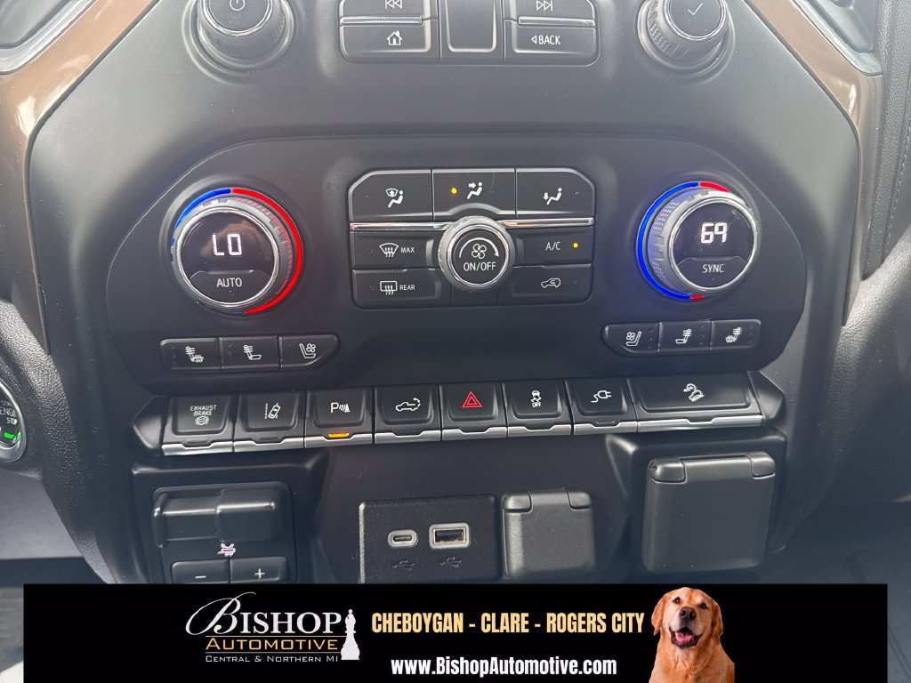Used 2022 Chevrolet Silverado 3500 High Country w/ Z71 Off-Road Package AWD/4WD image 6